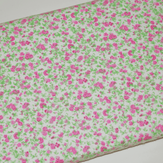 Flanela com Flores em Rosa
